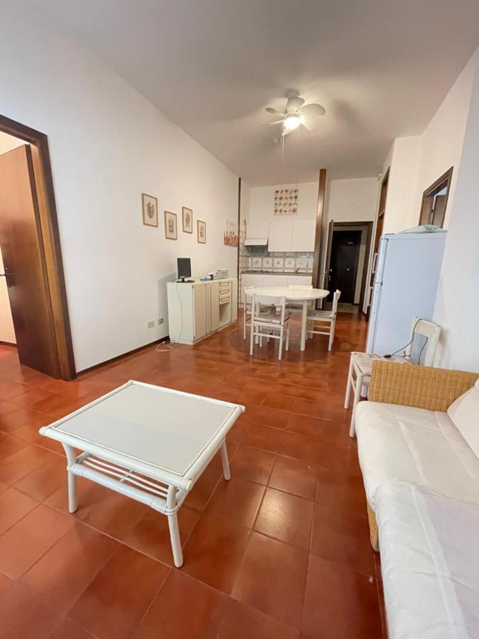 Condominio Union -Walterigato Apartments- Solo Per Famiglie- Lido di Jesolo Ngoại thất bức ảnh